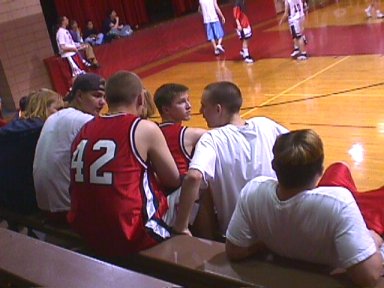 basketballteam.jpg (27309 bytes)
