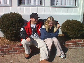 danielgirl2.jpg (25712 bytes)