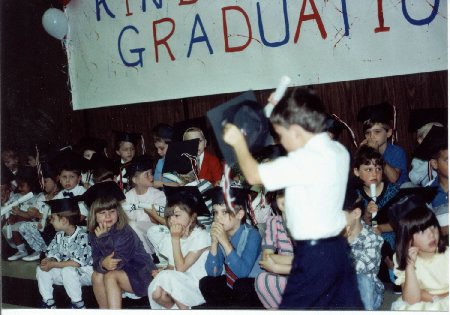 kindergarten5.jpg (39464 bytes)