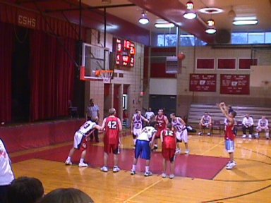 kuryfreethrow2.jpg (29245 bytes)